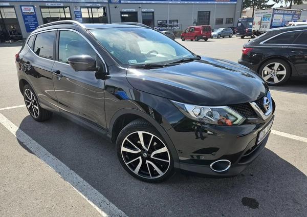 Nissan Qashqai cena 65700 przebieg: 173000, rok produkcji 2016 z Radom małe 79